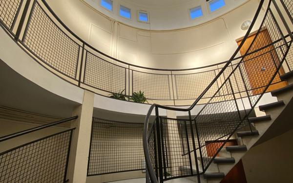 Appartement à vendre    3 pièces •  Issy-les-Moulineaux