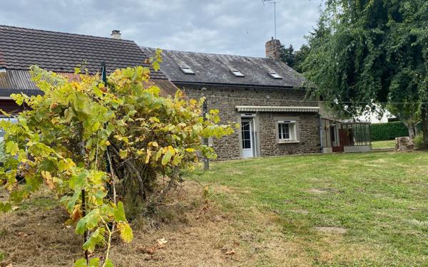 Maison à vendre    6 pièces • 120 m2 La Ferrière-Bochard