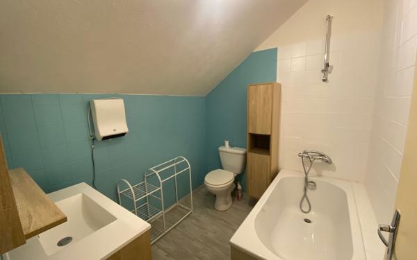 Maison à vendre    6 pièces • 120 m2 La Ferrière-Bochard