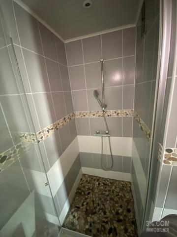 F3, 2ch., 51m² dernier étage + garage+cave à Nancy Nancy (54000)