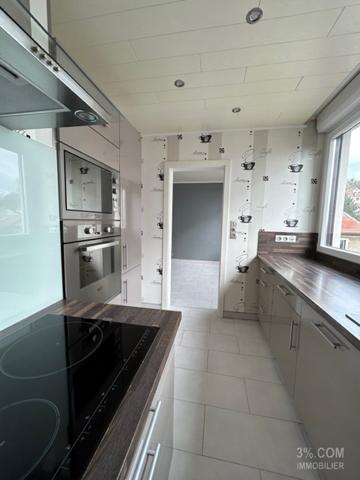 F3, 2ch., 51m² dernier étage + garage+cave à Nancy Nancy (54000)