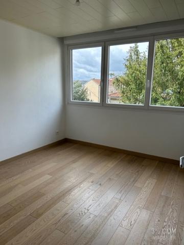 F3, 2ch., 51m² dernier étage + garage+cave à Nancy Nancy (54000)