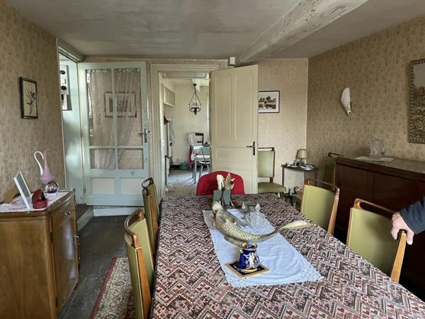 Maison à vendre |  Montboyer |  8 pièces | 230 m²