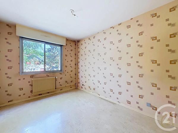 Appartement F4 à vendre  4 pièces - 80,69 m 2   MONTBELIARD  - 25
