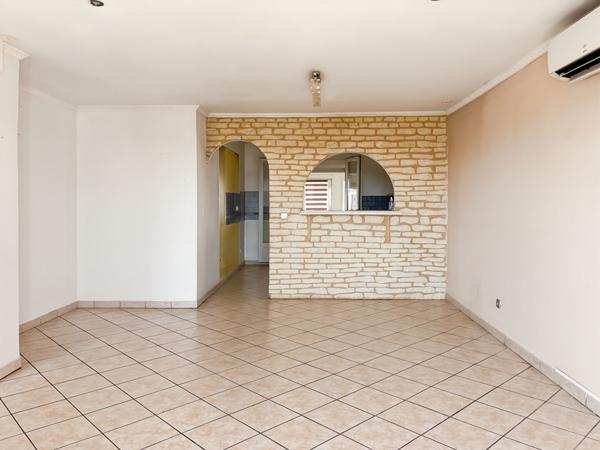 Maison Plain pied, La Fare Les Oliviers 4 pièces / 3 chambres 