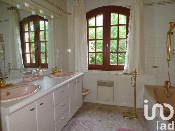 Maison à vendre 9 pièces 205 m² Thorigny-sur-Marne
