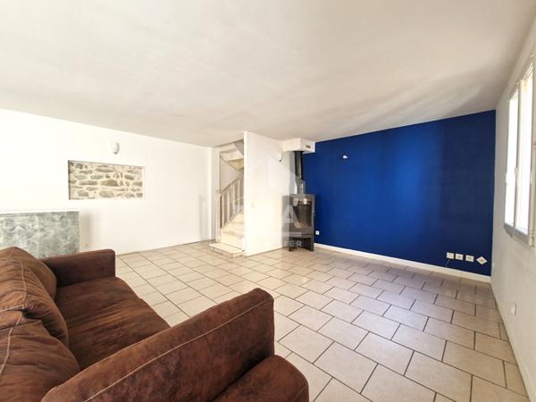 Maison de village Cruis 3 chambres avec toit terrasse