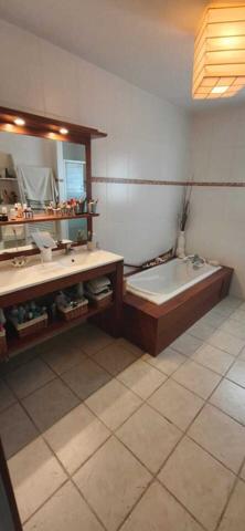 Maison familiale 4 chambres , 190 m² avec vue montagne exceptionnelle