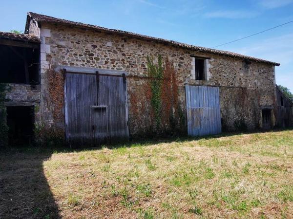 Grange à vendre 20 000 € Saint-Martin-de-Fressengeas 1 pièce DPE
