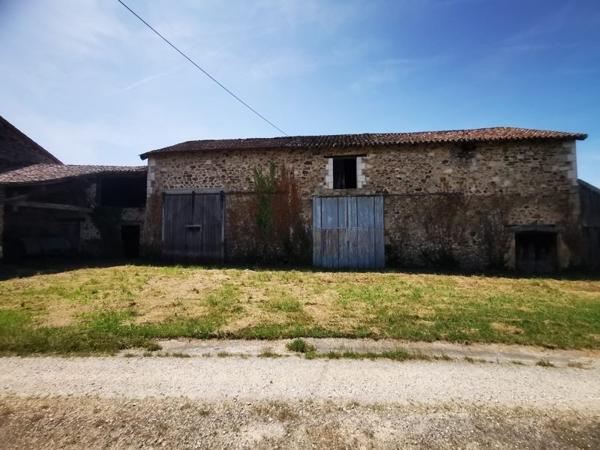 Grange à vendre 20 000 € Saint-Martin-de-Fressengeas 1 pièce DPE