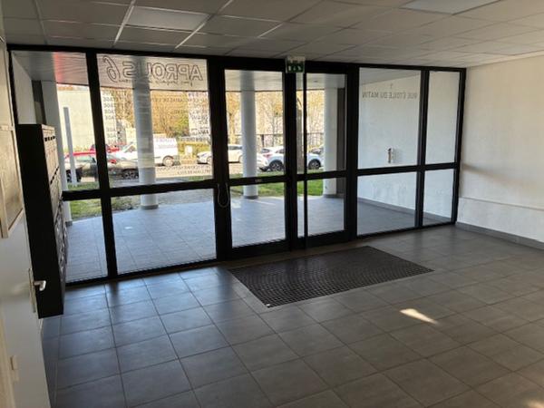 Bureaux à louer à Saint-Nazaire zone Océanis avec parking privatif