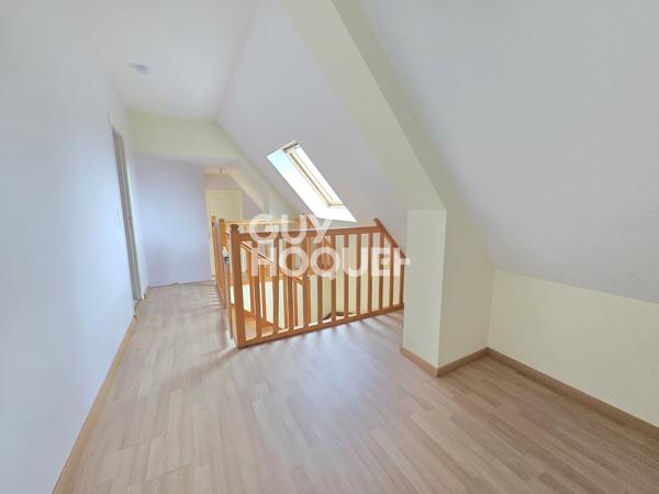 MAISON À LOUER DE 4 PIÈCES DE 120,00 M²