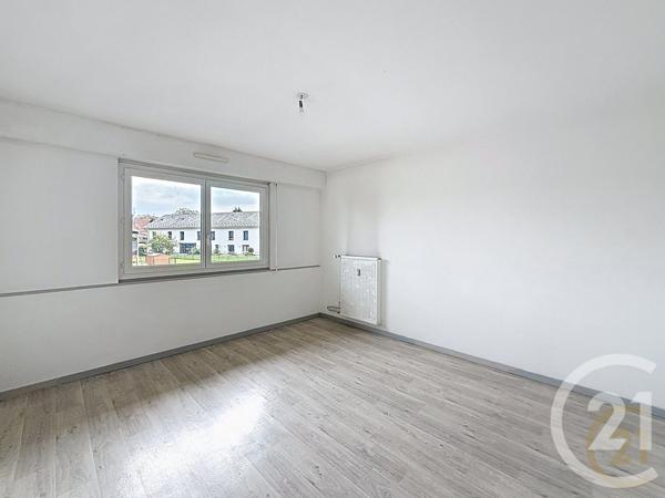 Appartement F2 à vendre  3 pièces - 71,56 m2 L ISLE SUR LE DOUBS - 25