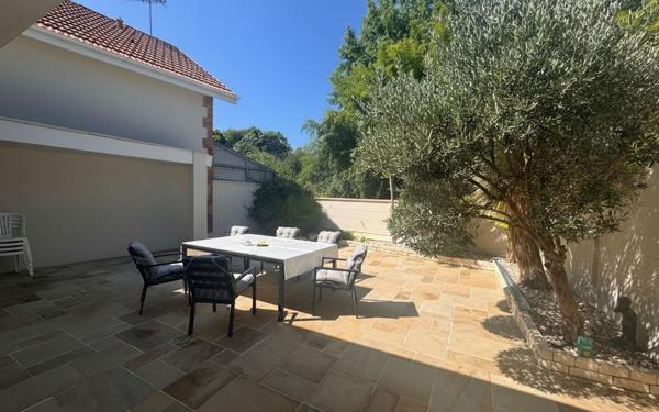 Maison à vendre    5 pièces • 170 m2 Dax