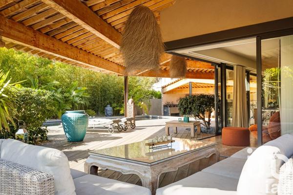 Maison à vendre 6 pièces 250 m² Six-Fours-les-Plages