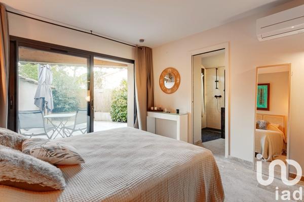 Maison à vendre 6 pièces 250 m² Six-Fours-les-Plages