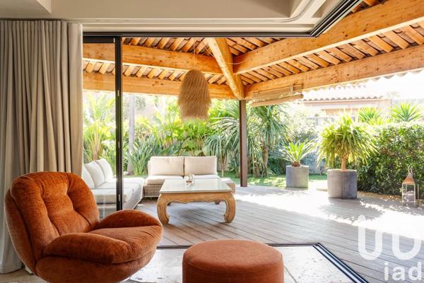 Maison à vendre 6 pièces 250 m² Six-Fours-les-Plages