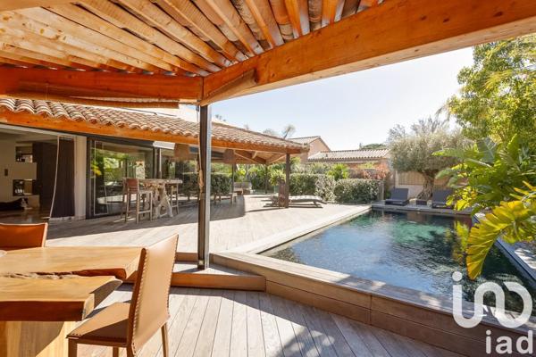 Maison à vendre 6 pièces 250 m² Six-Fours-les-Plages