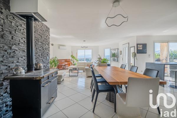 Maison à vendre 8 pièces 228 m² Chabrillan
