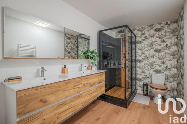 Maison à vendre 8 pièces 228 m² Chabrillan