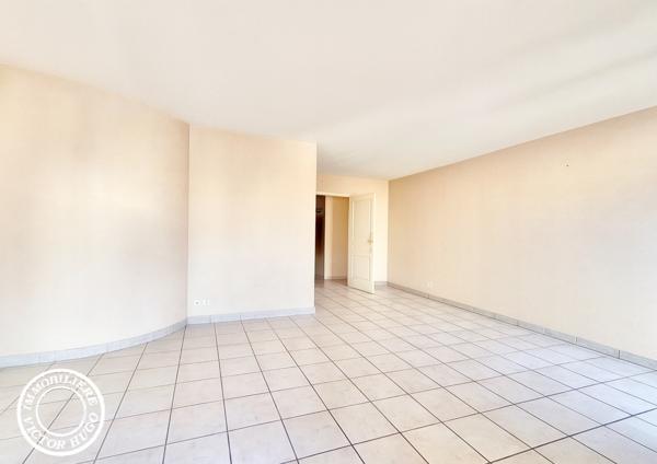 À vendre – Grenoble, secteur Gare – Appartement avec terrasse et vue dégagée