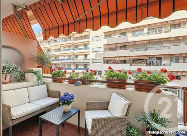Appartement F3 à vendre  3 pièces - 65,80 m2 ANTIBES - 06
