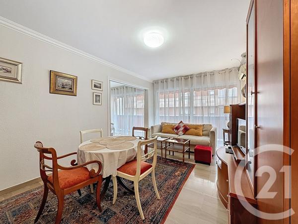 Appartement F3 à vendre  3 pièces - 65,80 m2 ANTIBES - 06