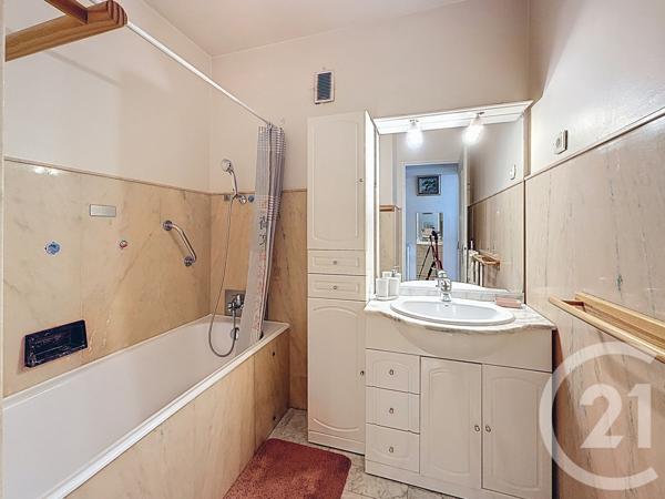 Appartement F3 à vendre  3 pièces - 65,80 m2 ANTIBES - 06