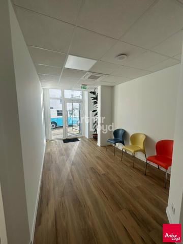 CESSON SEVIGNE - BUREAUX A LOUER - 19 M²