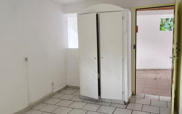 Maison à louer    3 pièces • 94,64 m2 Les Abymes