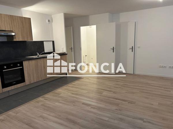 Location Appartement 3 pièces 73.05 m² - 2/8 RUE COLONEL FABIEN RUE DU MOULIN BRULE Reims 51100