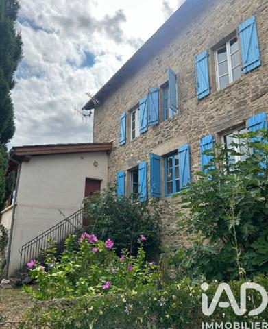 Maison à vendre 8 pièces 146 m² Sousceyrac-en-Quercy