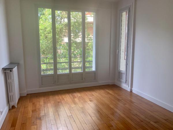 Appartement type 2 pièces - SAINT-CLOUD