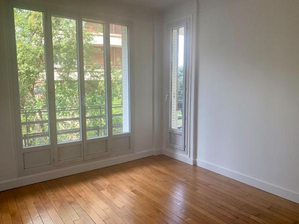 Appartement type 2 pièces - SAINT-CLOUD