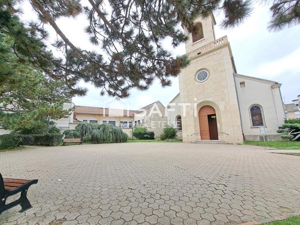 Posez vos valises, appartement duplex lumineux entièrement rénové de 97 m2 !