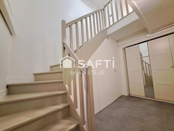 Posez vos valises, appartement duplex lumineux entièrement rénové de 97 m2 !