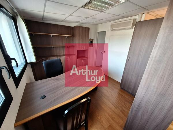 AUBIERE LA PARDIEU A LOUER BUREAUX 32 M²
