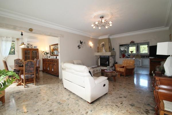 Maison à vendre 5 pièces proche de CASTELJALOUX (47)-3 chambres-garage 80m²-terrain 3930m²