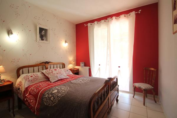 Maison à vendre 5 pièces proche de CASTELJALOUX (47)-3 chambres-garage 80m²-terrain 3930m²