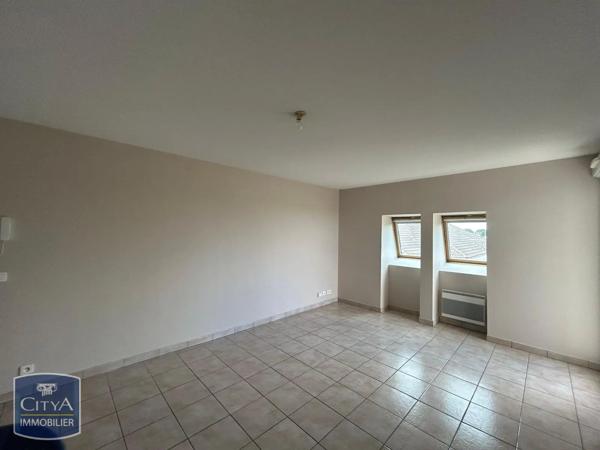 Appartement à louer 3 pièces 61.6m² Hénin-Beaumont (62110)