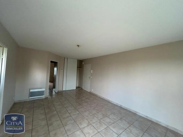 Appartement à louer 3 pièces 61.6m² Hénin-Beaumont (62110)
