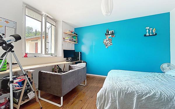 Maison à vendre    8 pièces •  Jurançon