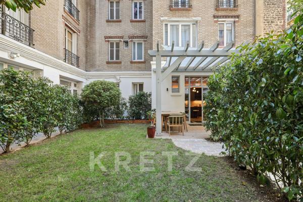 Paris 16ème - Appartement aux très belles prestations avec jardin.
