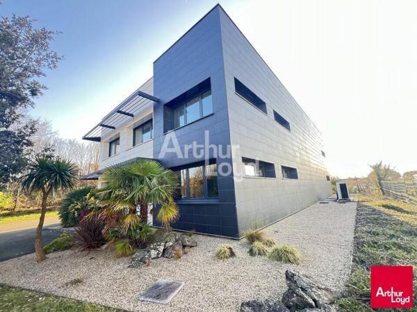 CESSON SEVIGNE - BUREAUX A LOUER - 115 M²