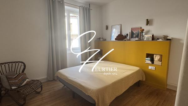 Grenoble - T3 + C de 76m² entièrement rénové