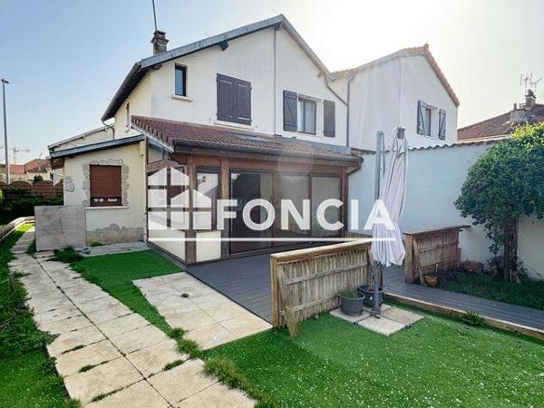 Location Maison 3 pièces 68 m² - 7 RUE ANNE GEORGES LEYGUES Orly 94310