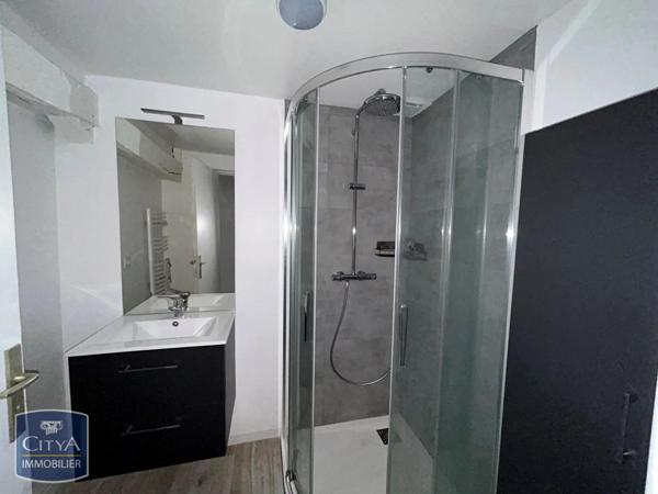 Appartement à louer 2 pièces 40.84m² Alençon (61000)