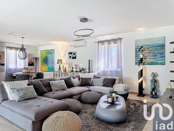 Maison à vendre 5 pièces 188 m² Cabrières-d'Avignon