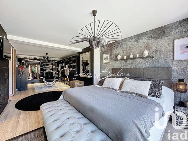 Maison à vendre 5 pièces 188 m² Cabrières-d'Avignon