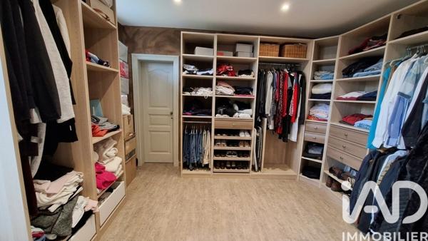 Maison à vendre 7 pièces 218 m² Saint-Rémy-sur-Avre